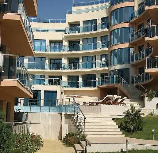 Complex Aquamarine 3*