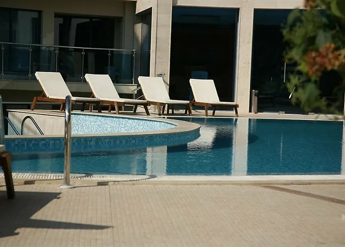 Complex Aquamarine Apart-hotel 3*