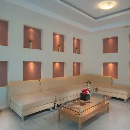 Complex Aquamarine Aparthotel